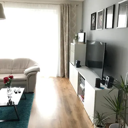 X1 Garage-supermarket-pc Screen-gymeq-luxury Apt-main St 2min Walk Apartmán *