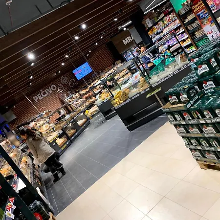 X1 Garage-supermarket-pc Screen-gymeq-luxury Apt-main St 2min Walk Apartmán Košice